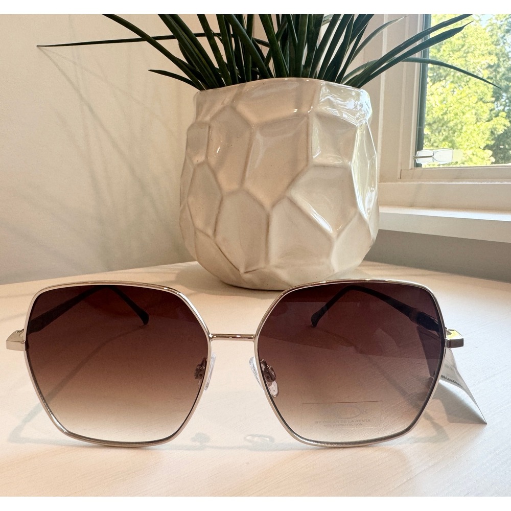Oscar de la Renta Womens Hexagon Sunglasses Silver Tortoise Gradient Brown Lens
